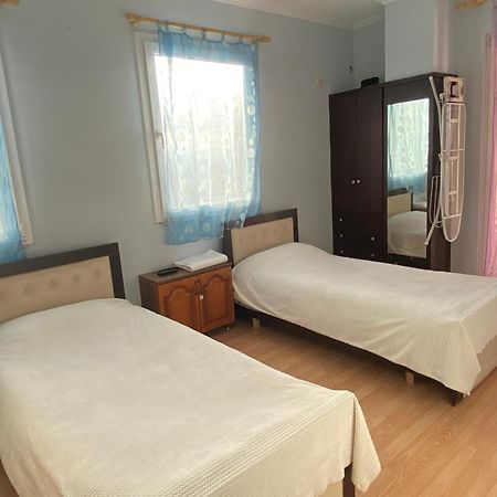 Comfortable 2-Br For 4 Τίρανα Εξωτερικό φωτογραφία